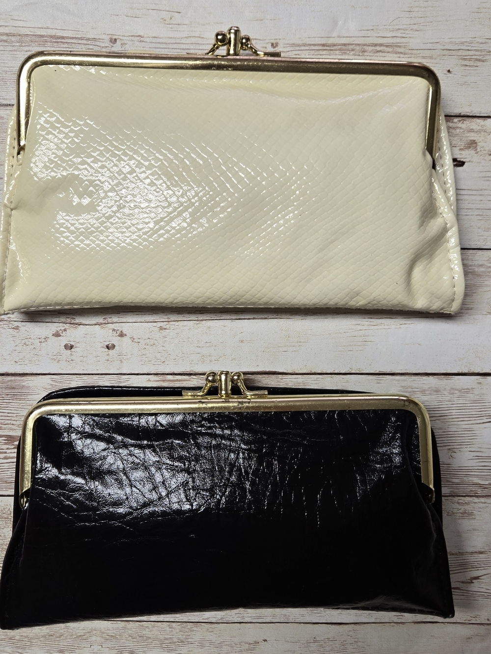 Vintage Kiss Lock Wallet Lot of 2 Black & Cream Retro Coin Purses